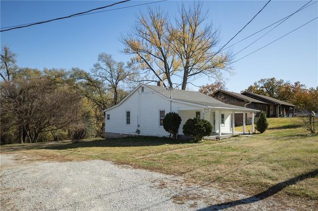 3637 N Monroe Avenue, Kansas City, MO 64117