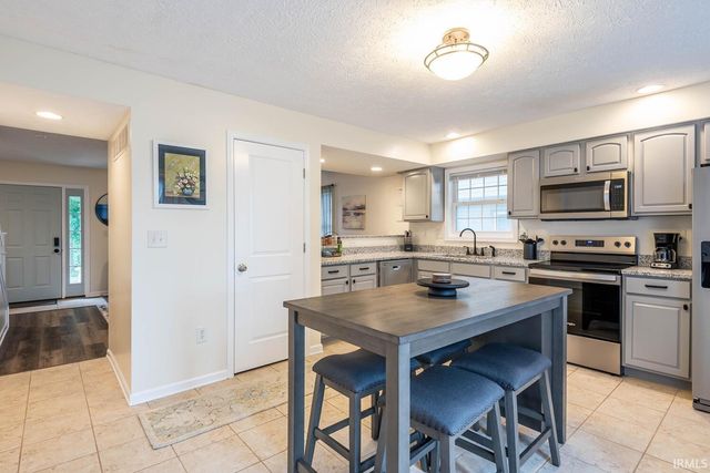 2555 S Addisyn Lane, Bloomington, IN 47403