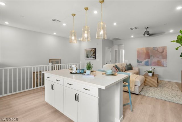 5623 Amethyst Valley Street, Las Vegas, NV 89118