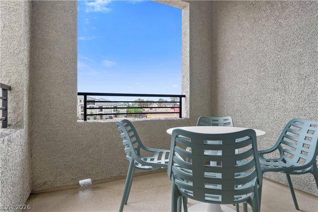 5623 Amethyst Valley Street, Las Vegas, NV 89118