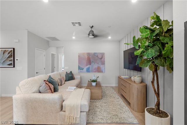 5623 Amethyst Valley Street, Las Vegas, NV 89118