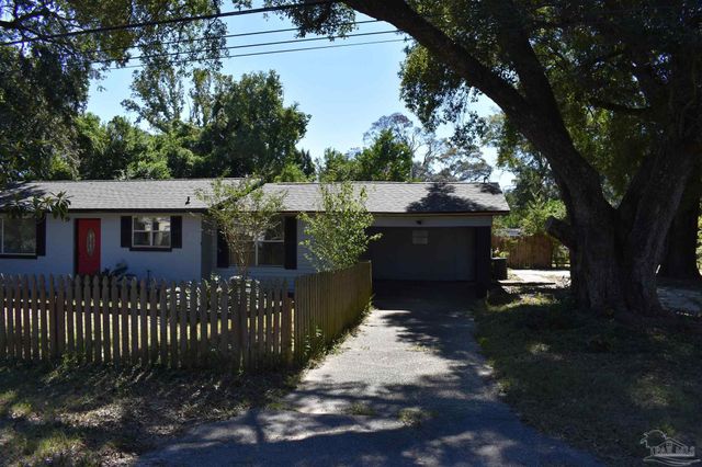 441 Okaloosa Ave, Pensacola, FL 32503