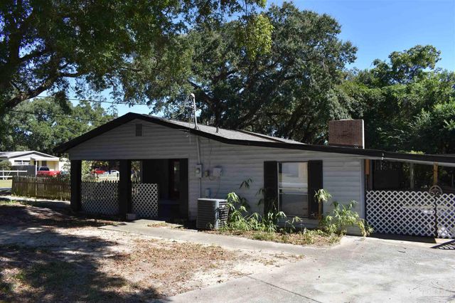 441 Okaloosa Ave, Pensacola, FL 32503