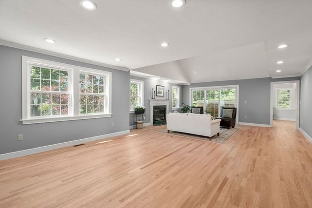 17 Highcroft Way 17, Hopkinton, MA 01748