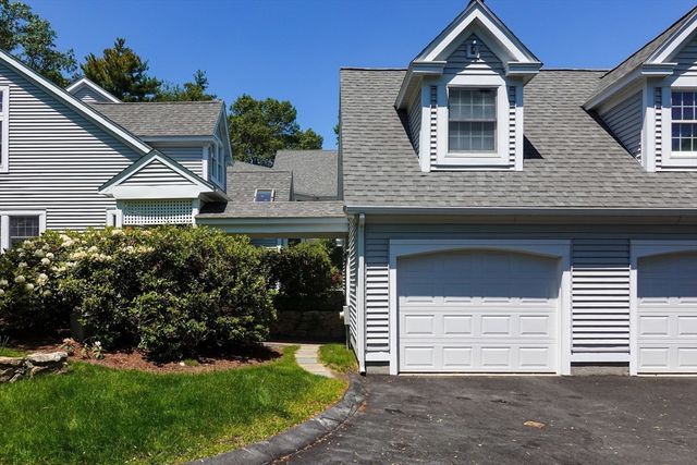 17 Highcroft Way 17, Hopkinton, MA 01748