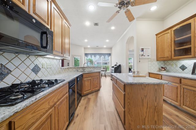 1504 W Trenton Street, Broken Arrow, OK 74012