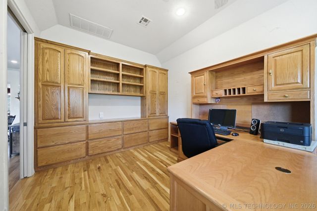 1504 W Trenton Street, Broken Arrow, OK 74012