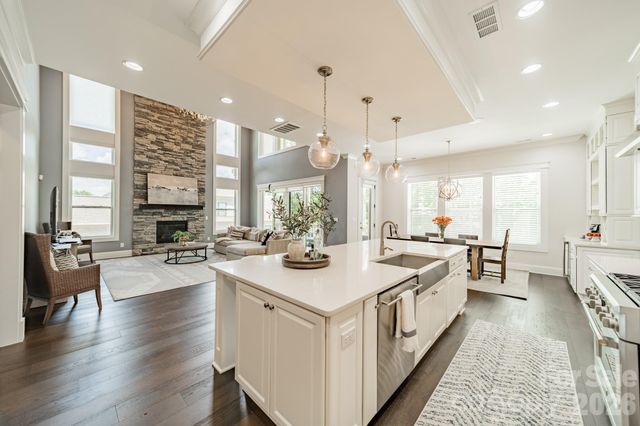 2008 Kenmere Lane, Charlotte, NC 28270