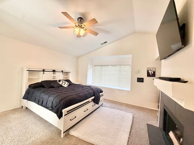 3601 Balfour Ln, Modesto, CA 95357