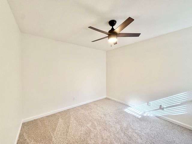 3601 Balfour Ln, Modesto, CA 95357