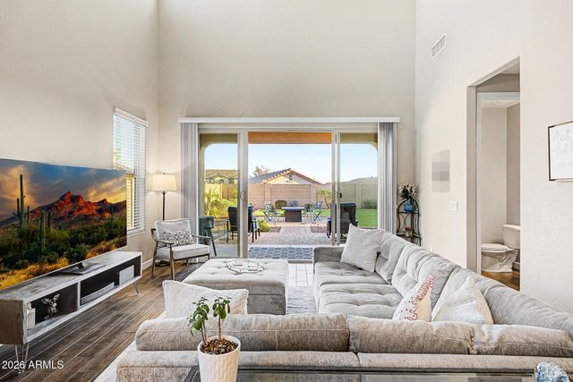 12019 W LONE TREE Trail, Peoria, AZ 85383