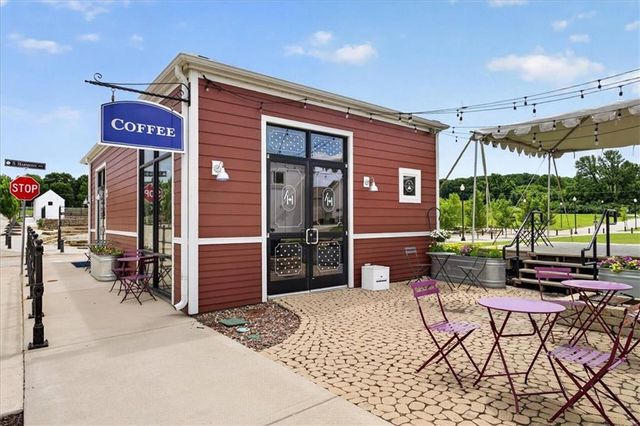 23722 E 11th Street S, Blue Springs, MO 64056