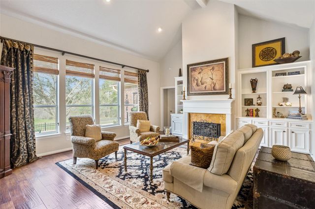 308 Green Oaks Drive, League City, TX 77573