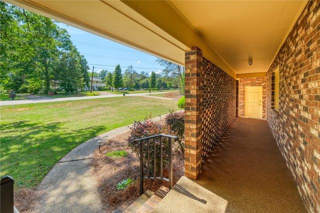 341 Piedmont Golf Course Road, Piedmont, SC 29673
