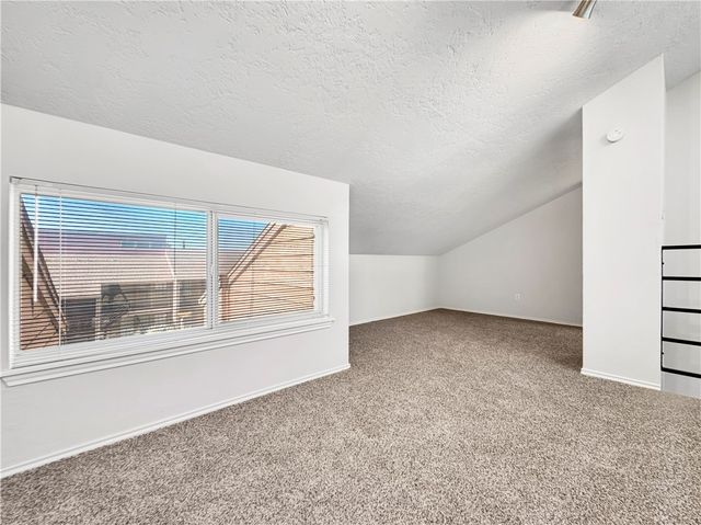 7122 Premont Dr C202, Corpus Christi, TX 78414