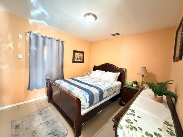 2453 RIDGE AVENUE, Sarasota, FL 34235