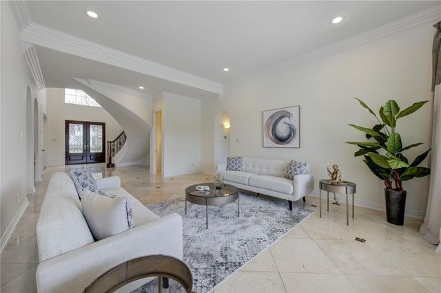 14014 Hampton Cove Drive, Houston, TX 77077
