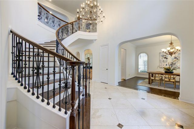 14014 Hampton Cove Drive, Houston, TX 77077