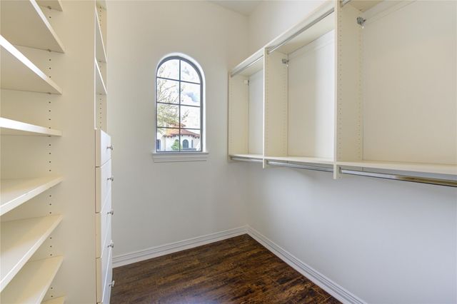 14014 Hampton Cove Drive, Houston, TX 77077