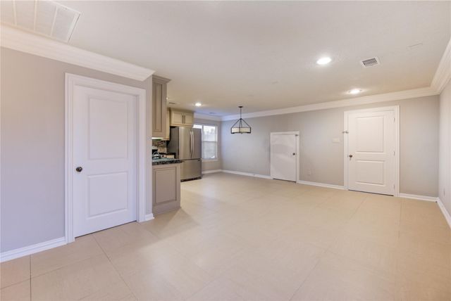 14014 Hampton Cove Drive, Houston, TX 77077