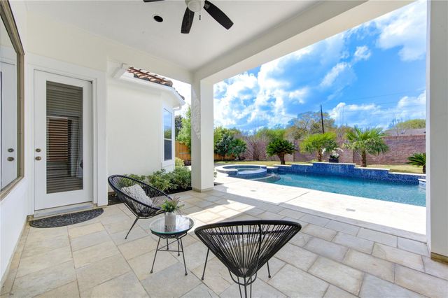 14014 Hampton Cove Drive, Houston, TX 77077