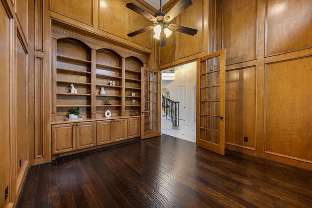 14014 Hampton Cove Drive, Houston, TX 77077