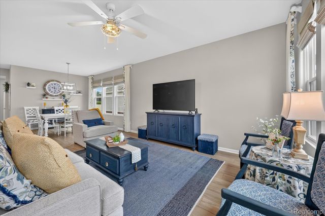 1708 Sunflower Lane, Milford Charter Township, MI 48381