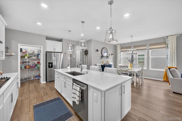 1708 Sunflower Lane, Milford Charter Township, MI 48381