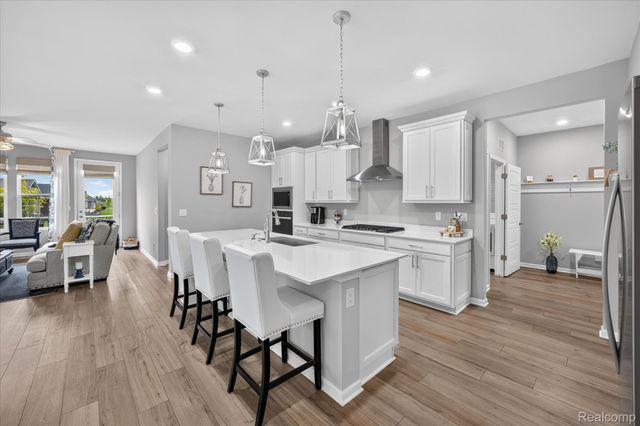 1708 Sunflower Lane, Milford Charter Township, MI 48381