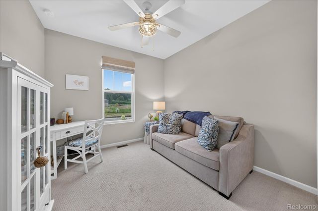 1708 Sunflower Lane, Milford Charter Township, MI 48381