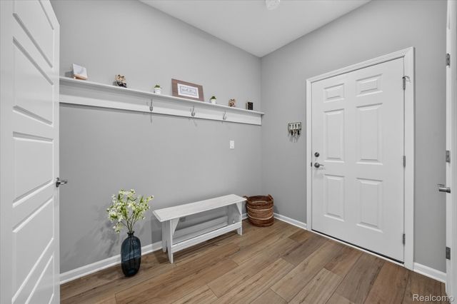 1708 Sunflower Lane, Milford Charter Township, MI 48381