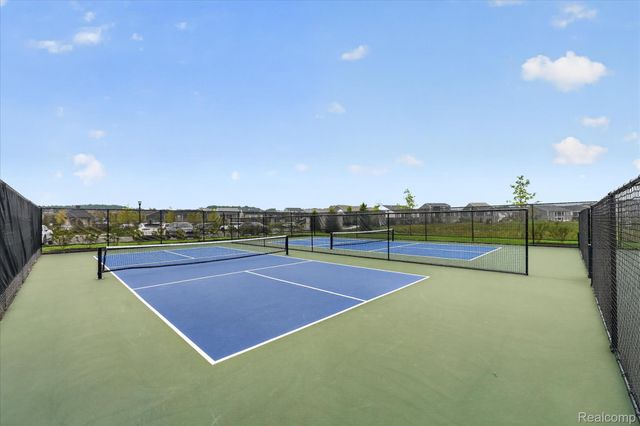 1708 Sunflower Lane, Milford Charter Township, MI 48381