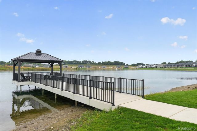 1708 Sunflower Lane, Milford Charter Township, MI 48381
