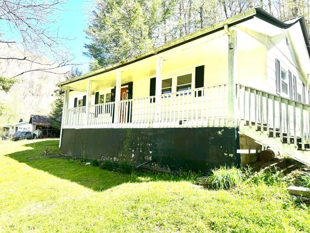 89 Belles Fork Road, Manchester, KY 40962