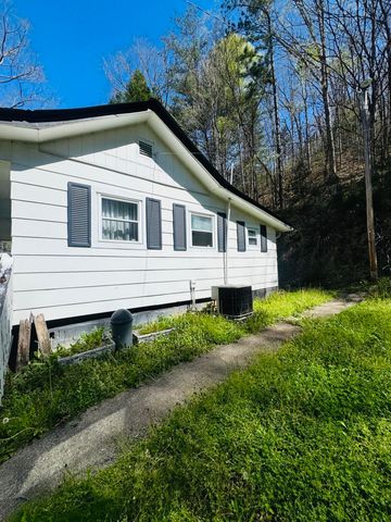 89 Belles Fork Road, Manchester, KY 40962