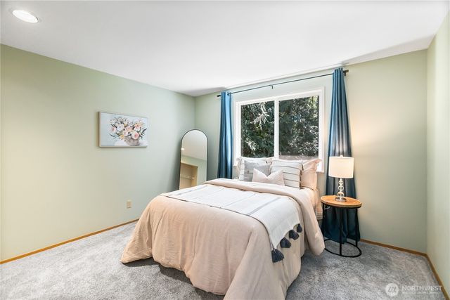4131 NW Hosman Circle, Silverdale, WA 98383