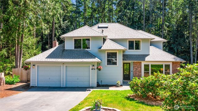 4131 NW Hosman Circle, Silverdale, WA 98383