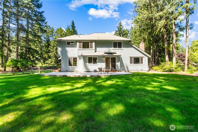 4131 NW Hosman Circle, Silverdale, WA 98383