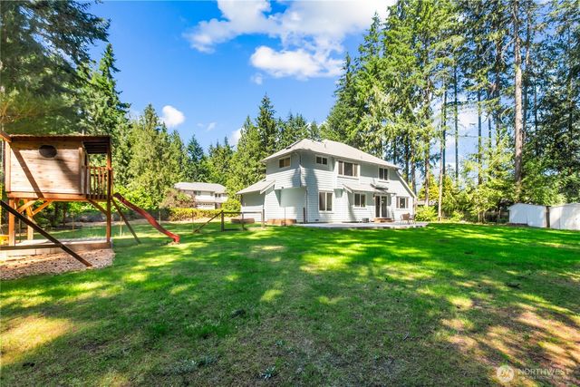 4131 NW Hosman Circle, Silverdale, WA 98383