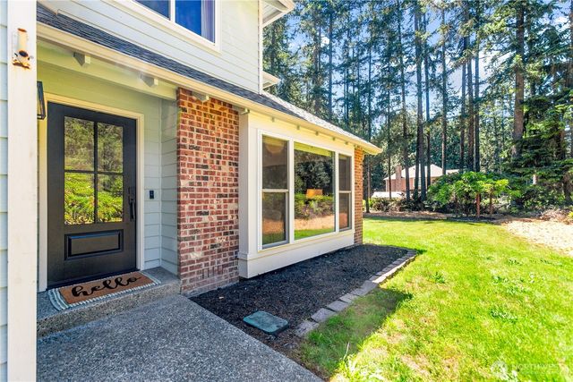 4131 NW Hosman Circle, Silverdale, WA 98383