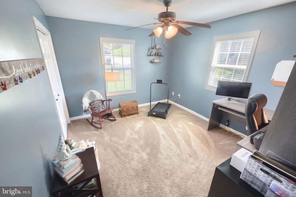Image 21 of property listing at 18 E HIGH ST, Yoe, PA 17313