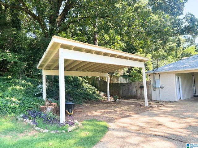 200 SHAMROCK ROAD, Anniston, AL 36207