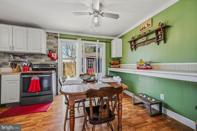 884 BROADFIELD DR, Newark, DE 19713