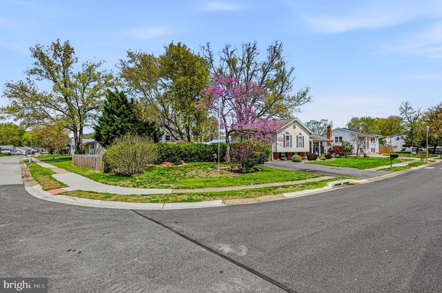 884 BROADFIELD DR, Newark, DE 19713