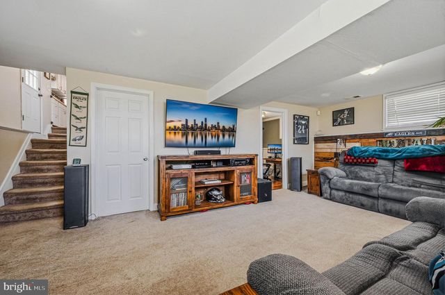 884 BROADFIELD DR, Newark, DE 19713