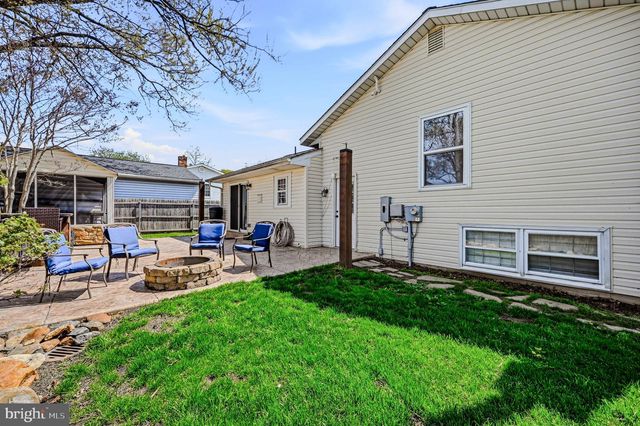 884 BROADFIELD DR, Newark, DE 19713