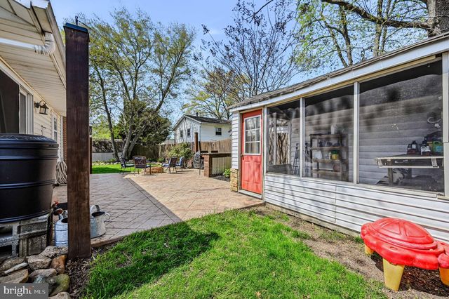 884 BROADFIELD DR, Newark, DE 19713