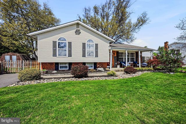 884 BROADFIELD DR, Newark, DE 19713