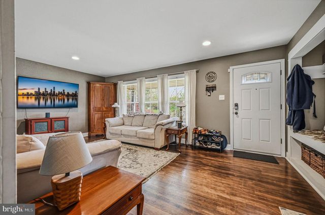 884 BROADFIELD DR, Newark, DE 19713