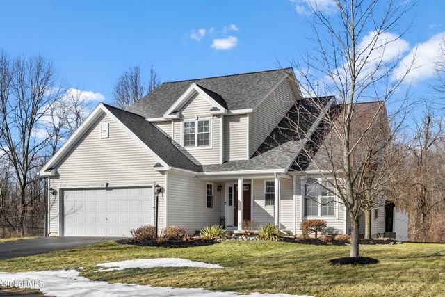 23 Cedarcrest Drive, East Greenbush, NY 12144